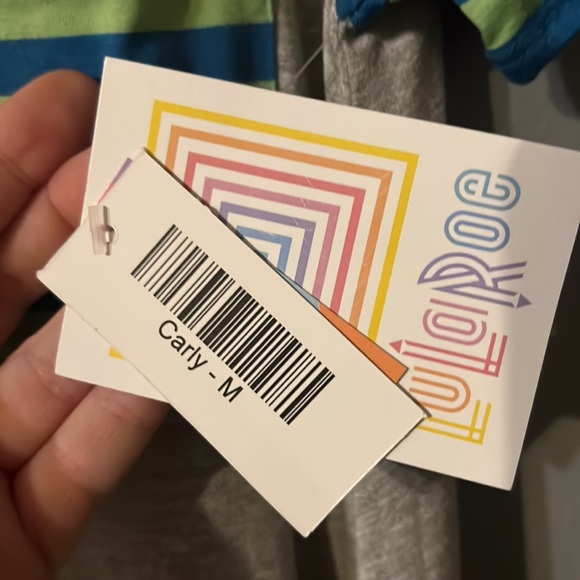 NWT Lularoe Carly Hi-Lo dress in heather grey w lime/blue accents. Size M. - Picture 3 of 6